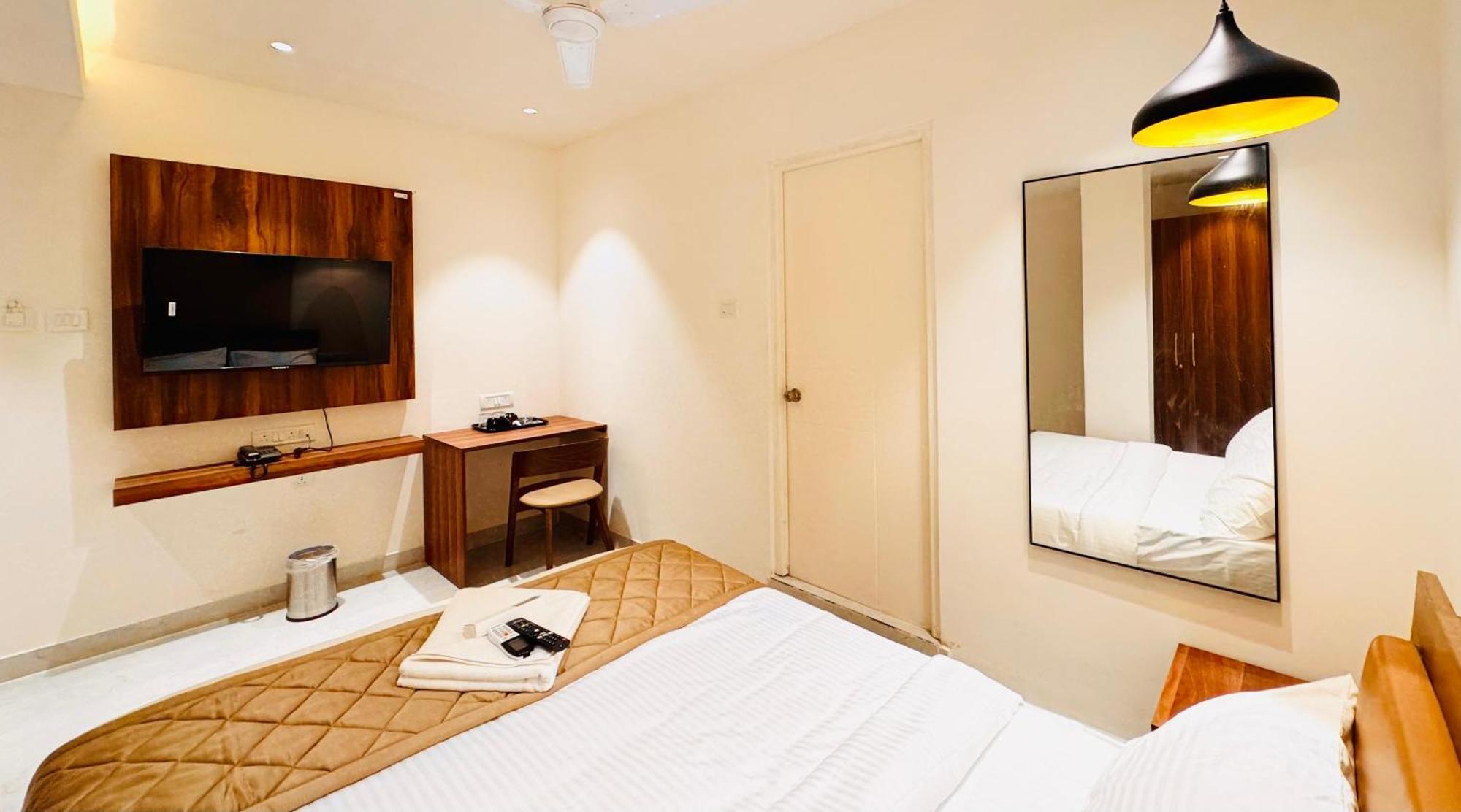 Hotel Star Avenue - Indiranagar 벵갈루루 외부 사진
